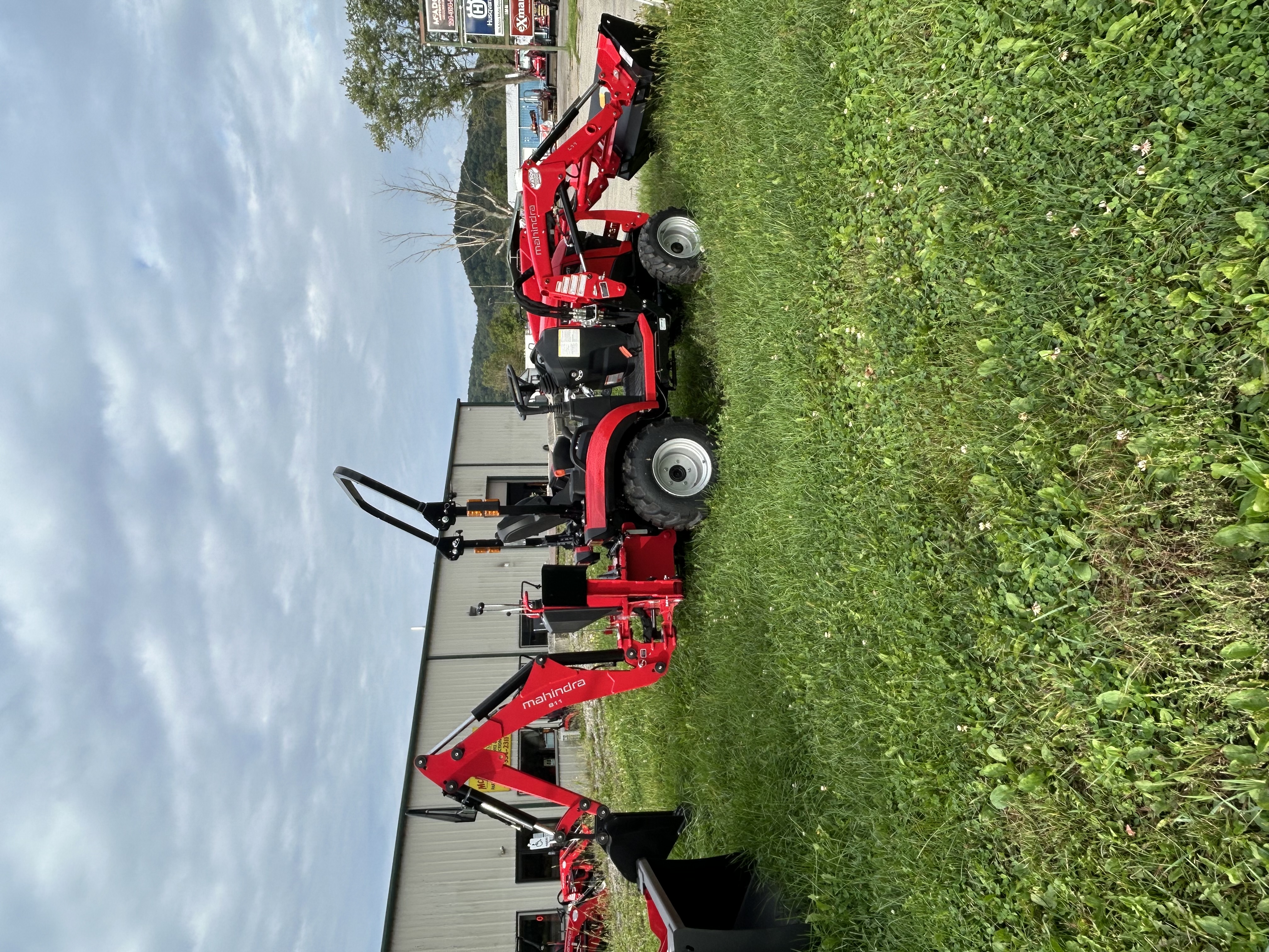 2026 Mahindra 1126 HST Tractor