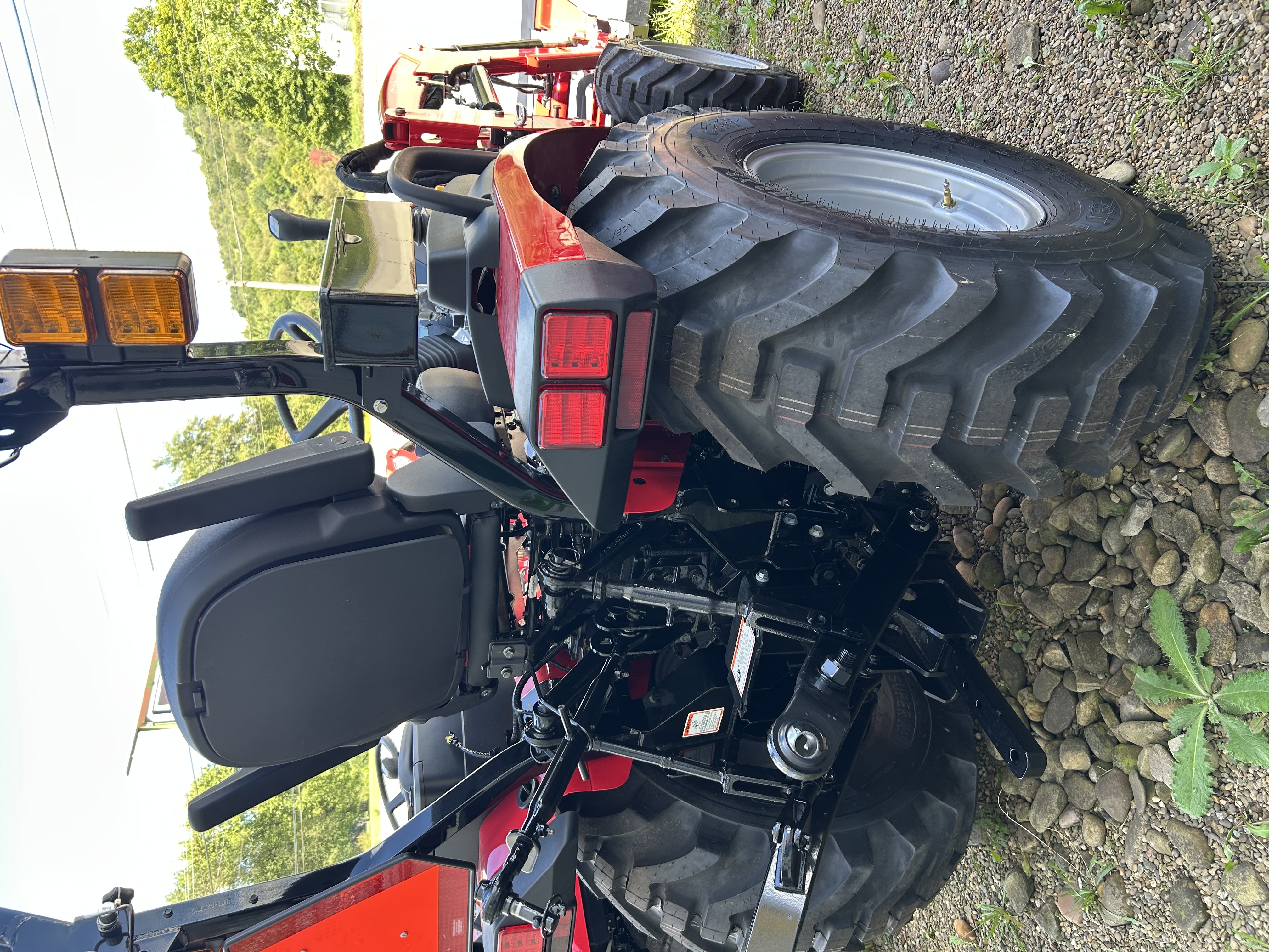 2026 Mahindra 2126 HST Tractor