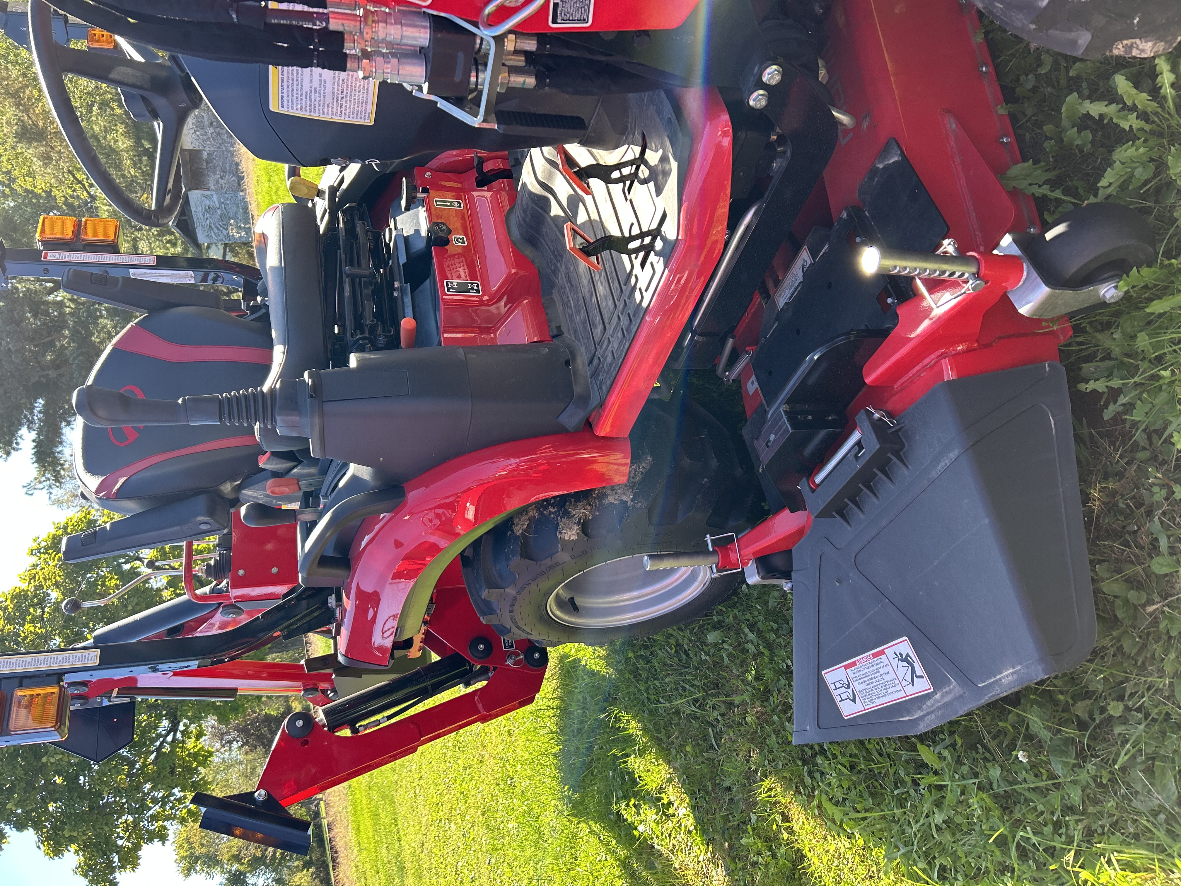 2027 Mahindra 1123 HST Tractor
