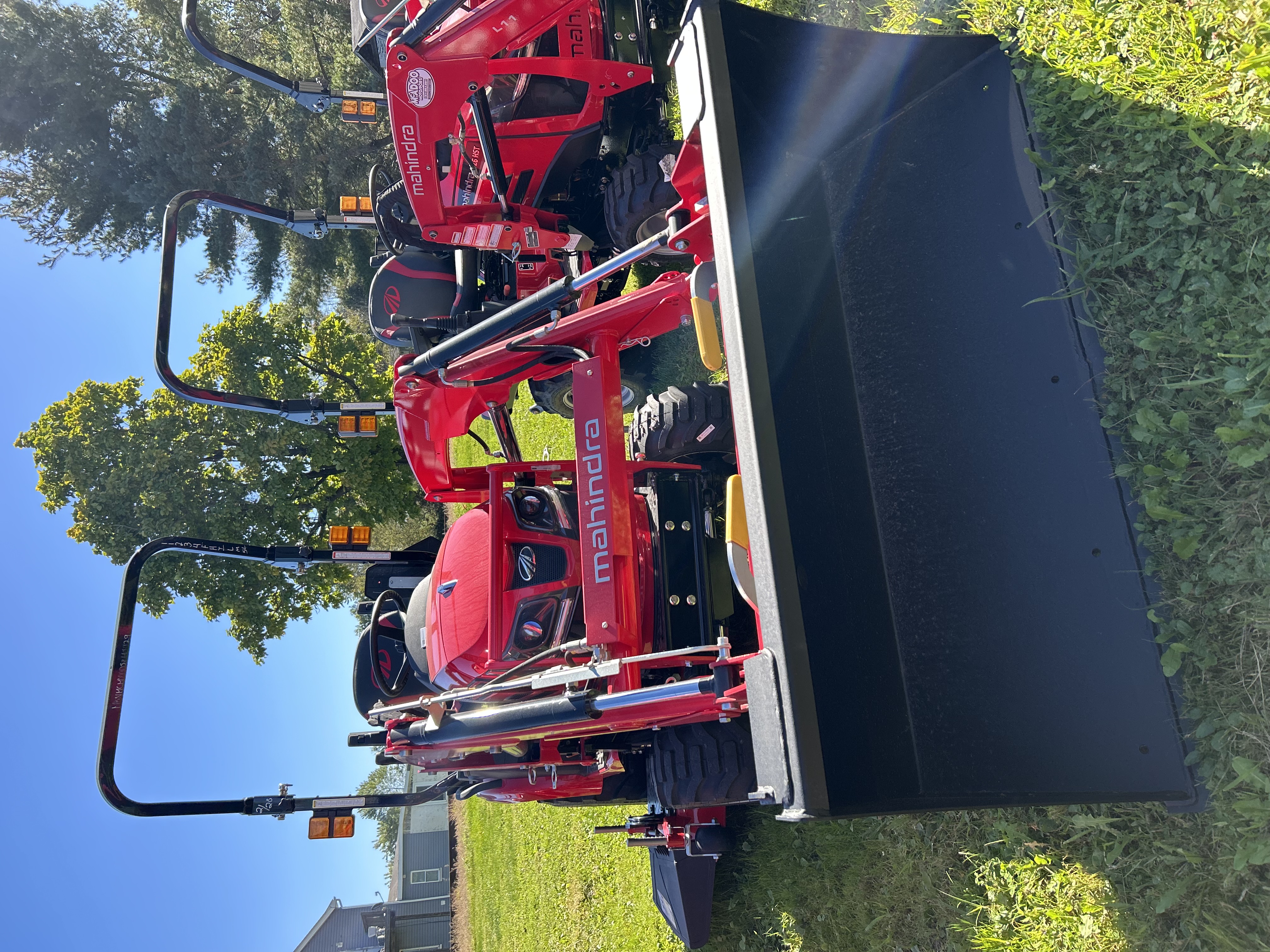 2027 Mahindra 1123 HST Tractor