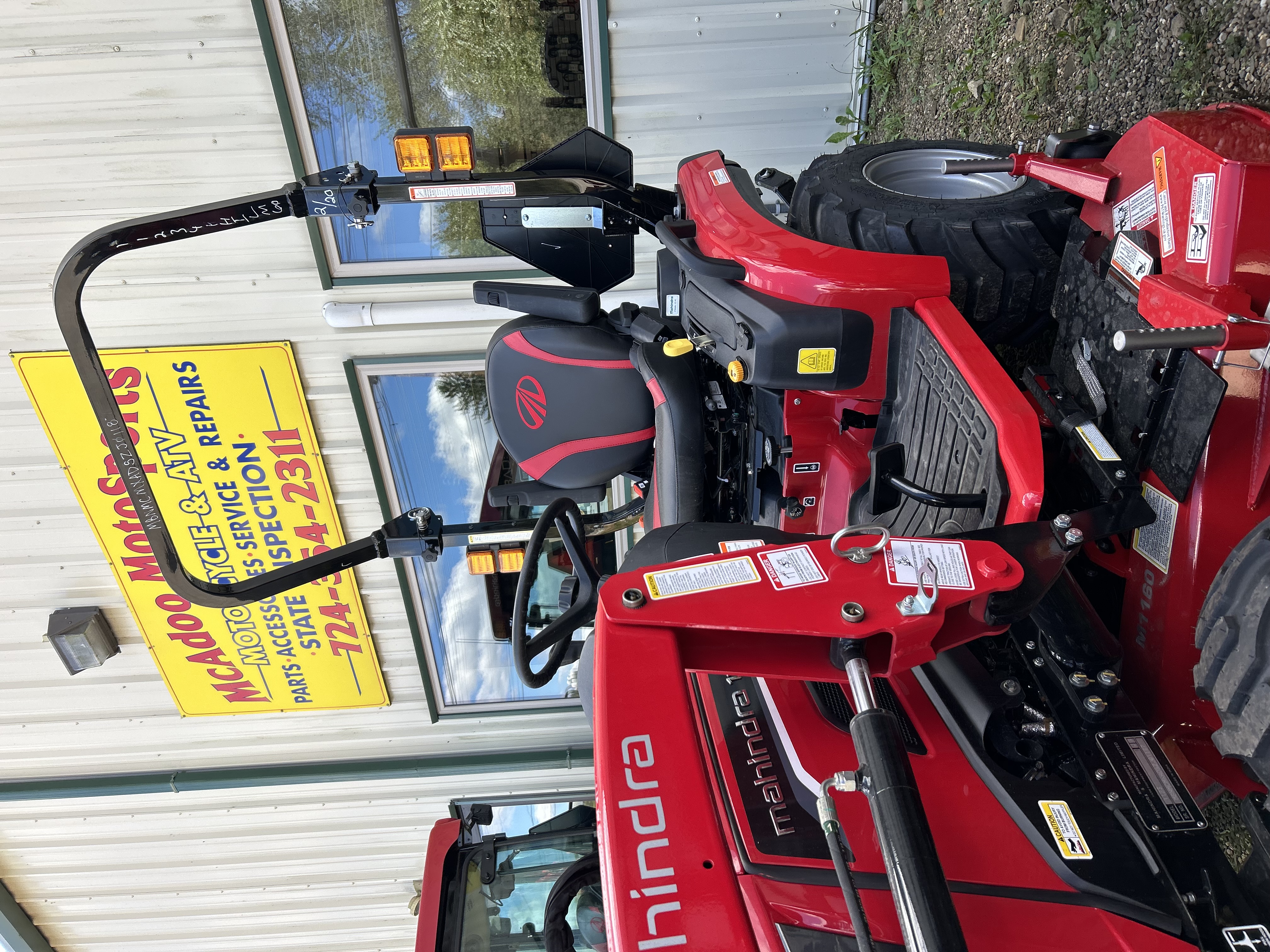 2027 Mahindra 1123 HST Tractor