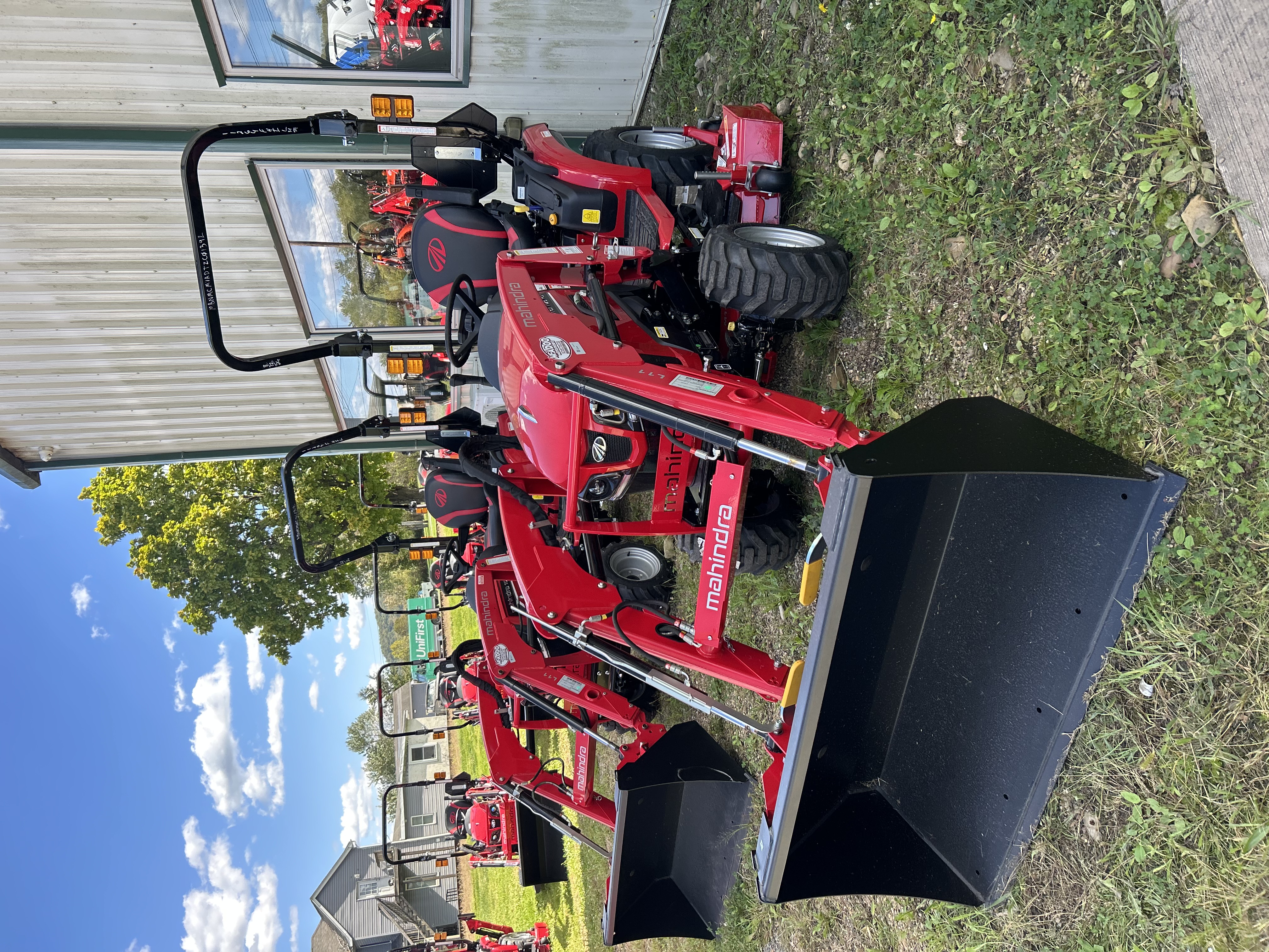 2027 Mahindra 1126 HST Tractor